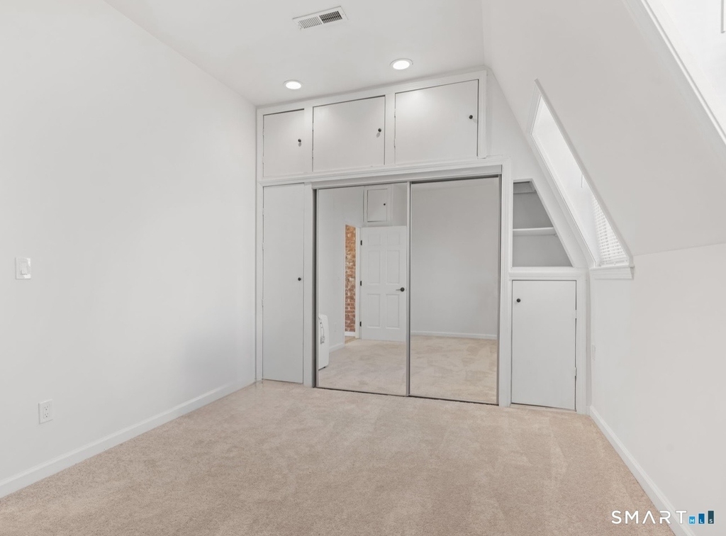 709 Tunxis Hill Road - Photo 17