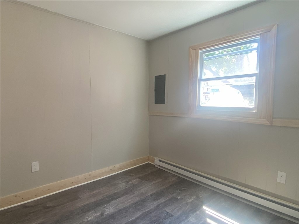 201 Irving Ave. - Photo 9