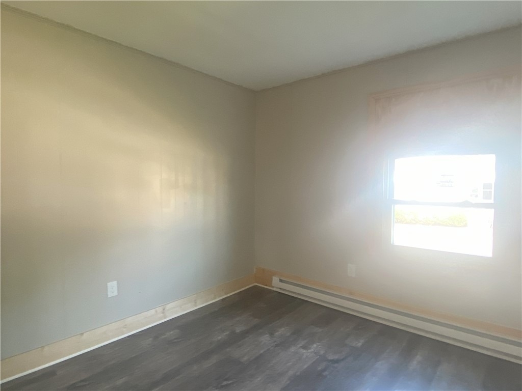 201 Irving Ave. - Photo 13