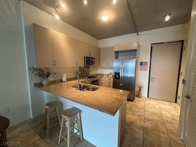 353 E Bonneville Avenue - Photo 2