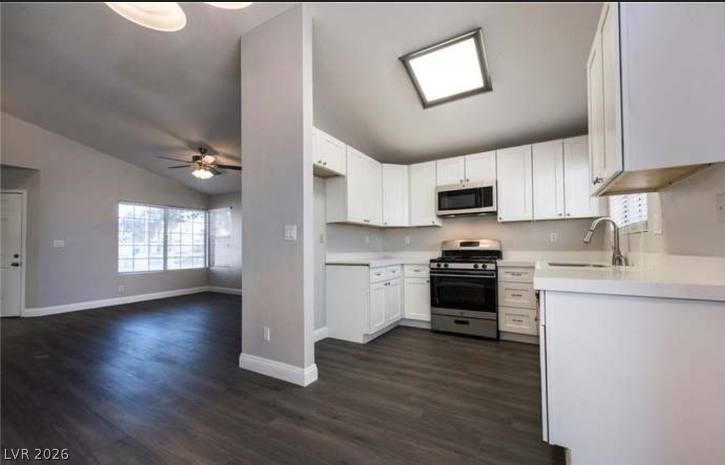 1012 Holliston Circle - Photo 1