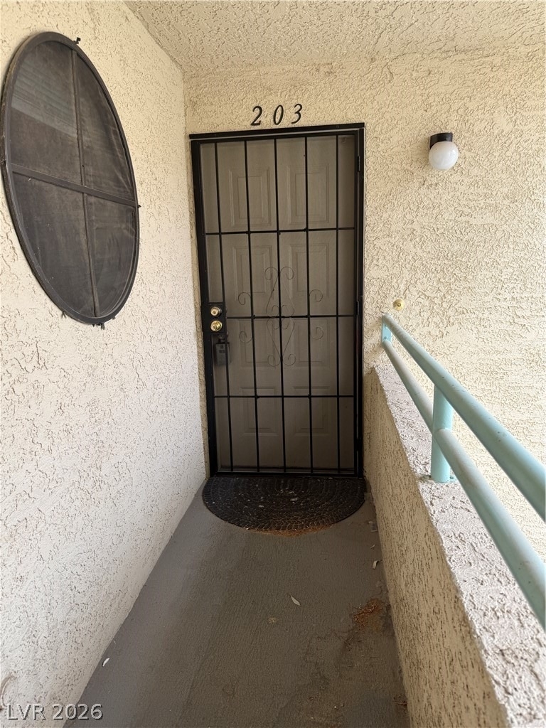930 N Sloan Lane - Photo 1