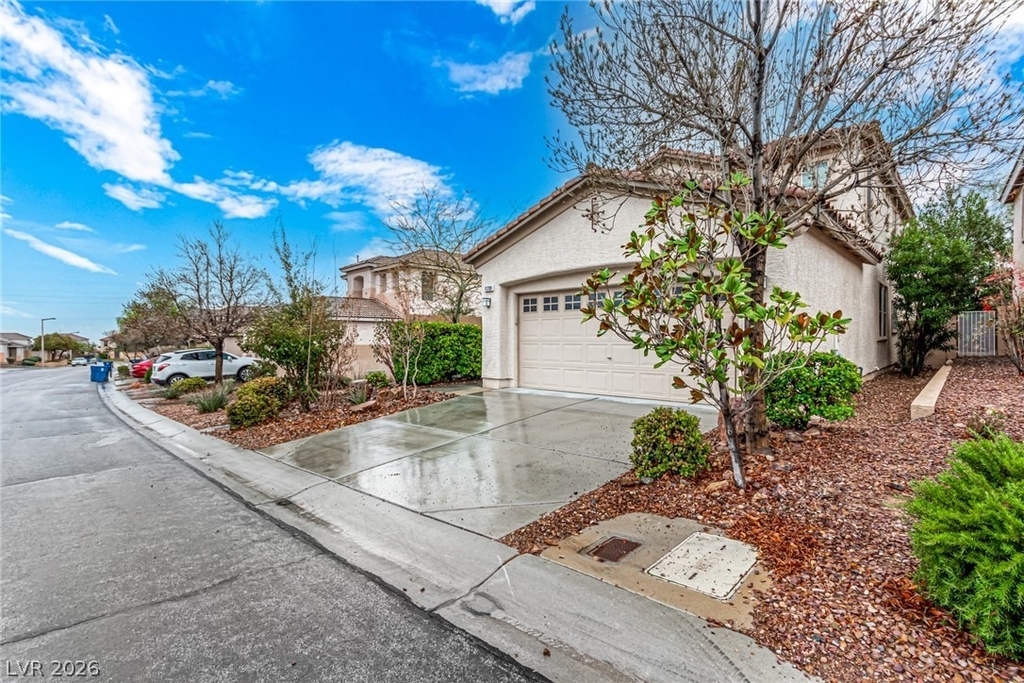 11209 Salentino Avenue - Photo 4