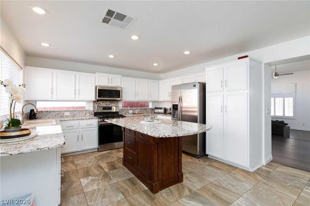 9896 Masked Duck Avenue - Photo 15