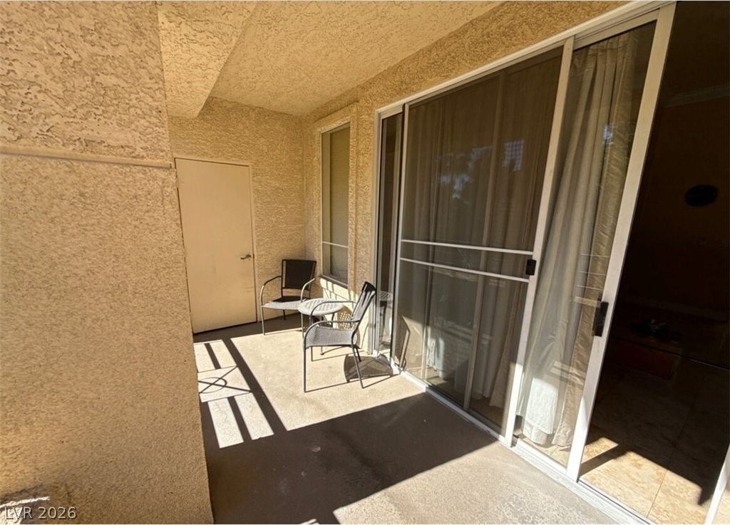 230 E Flamingo Road - Photo 2