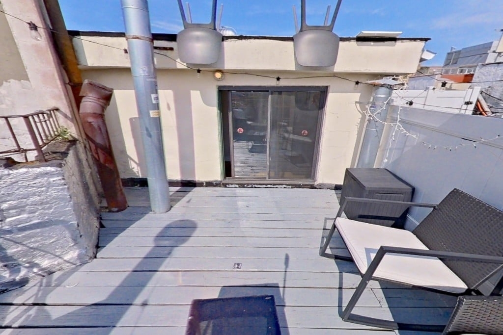 410 East 13th Street - Photo 6