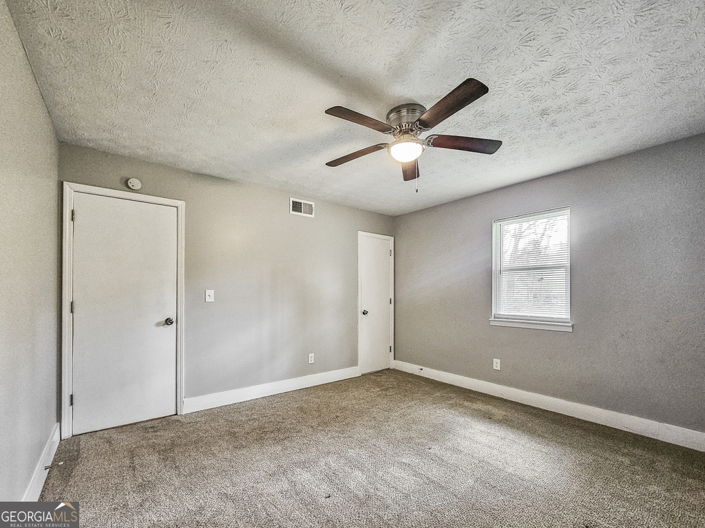 3006 Stanton Road Se - Photo 8