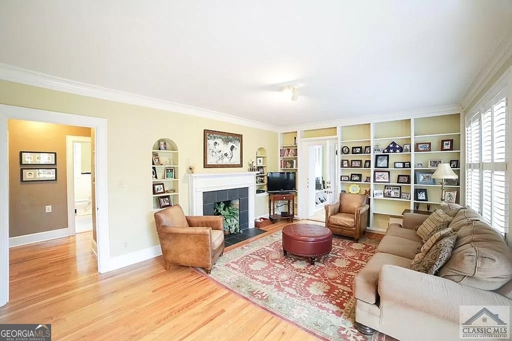 482 Highland Avenue - Photo 6