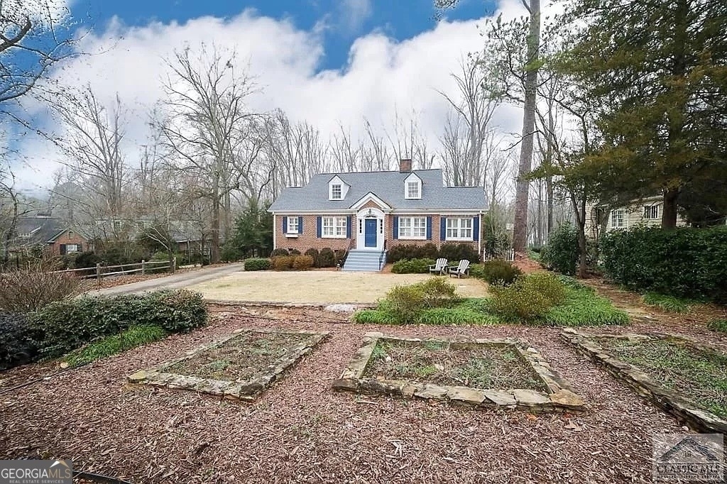 482 Highland Avenue - Photo 1