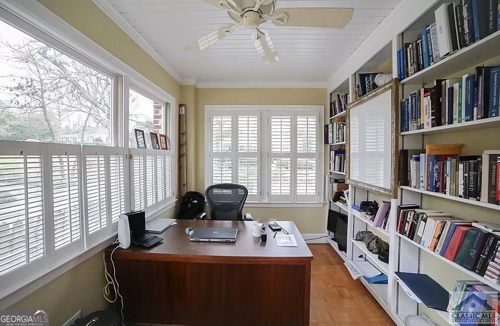 482 Highland Avenue - Photo 10