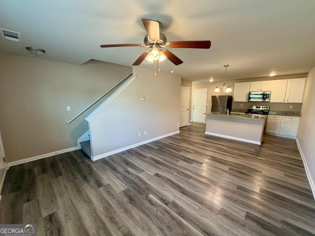 126 W Lexington Avenue - Photo 1