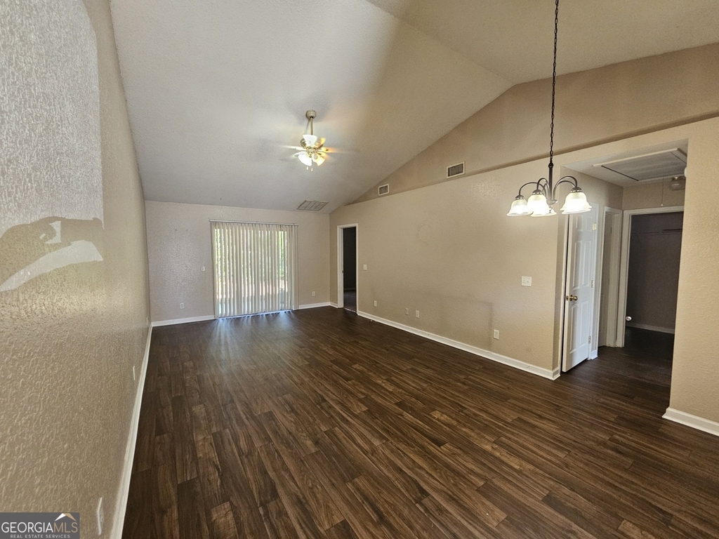 107 Lively Oaks - Photo 6