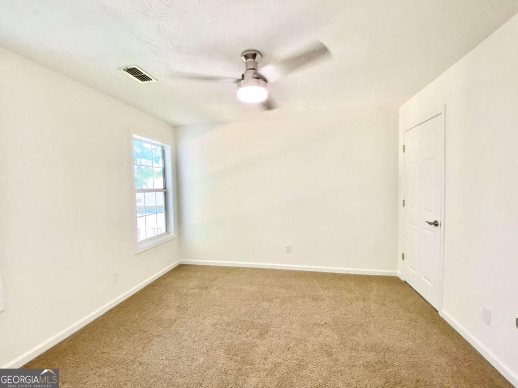 640 Suwanee Lakes Circle - Photo 17