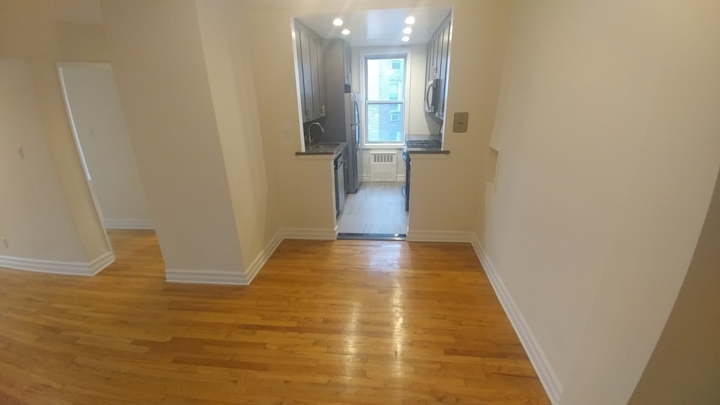 66-15 Thornton Place - Photo 4