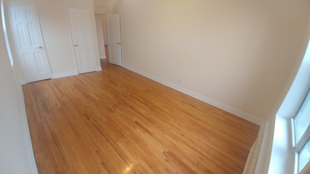 66-15 Thornton Place - Photo 15