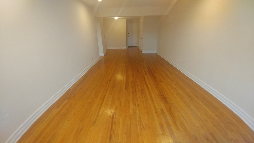 66-15 Thornton Place - Photo 7