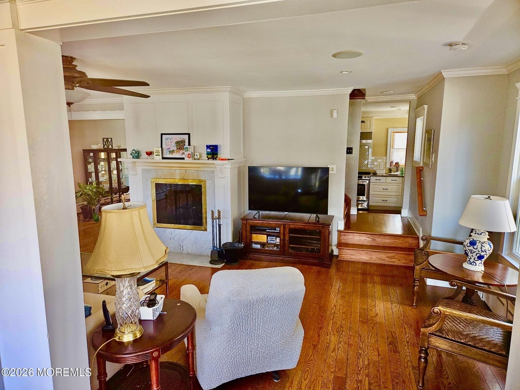 1305 Locust Drive - Photo 7