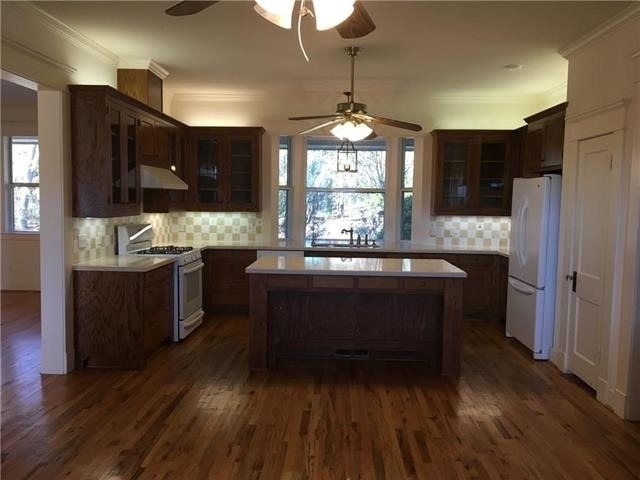 581 Country Club Road - Photo 11