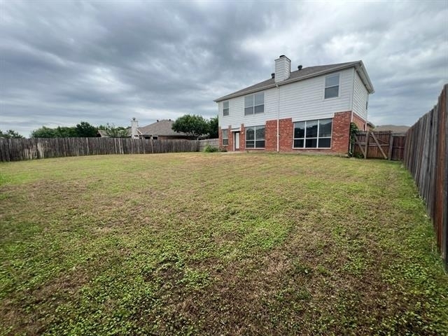 2805 Crater Lake Lane - Photo 20