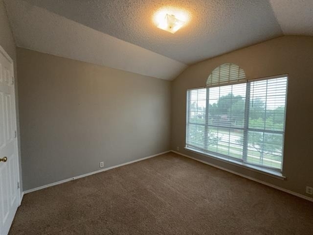 2805 Crater Lake Lane - Photo 16