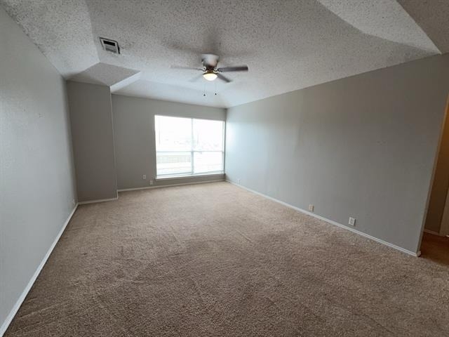 2805 Crater Lake Lane - Photo 15