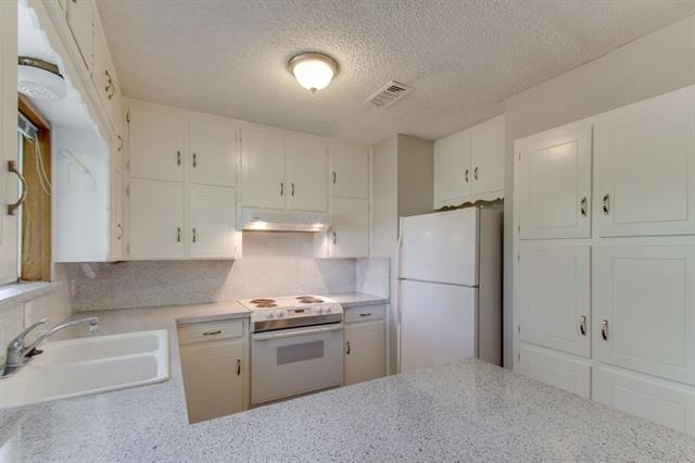 6024 Blueridge Drive - Photo 12