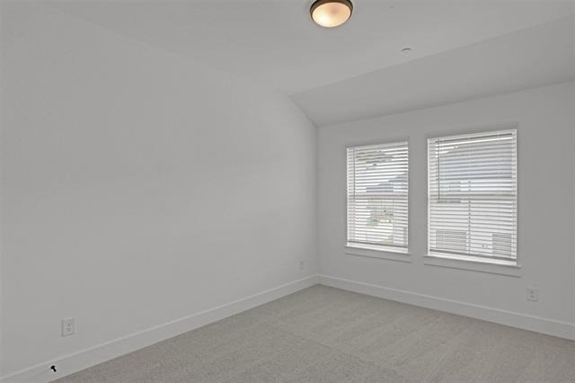 2553 Huxley Mews - Photo 14