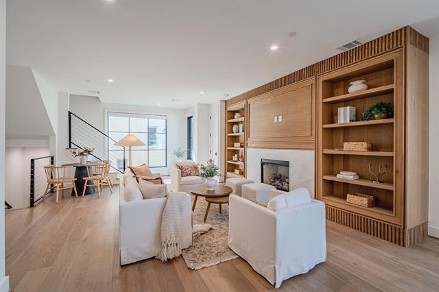 4114 Emerson Avenue - Photo 1