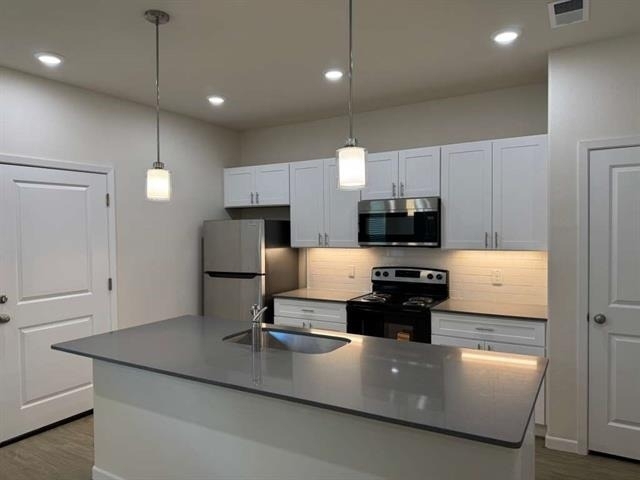 1223 S Austin Street - Photo 6