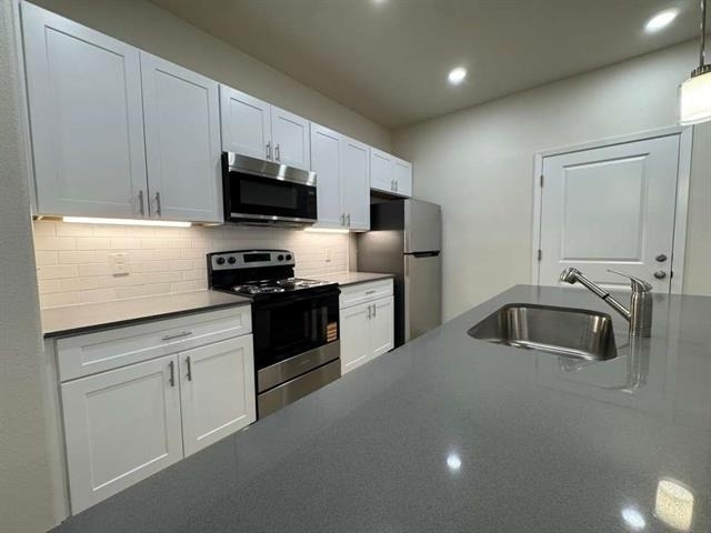 1219 S Austin Street - Photo 5