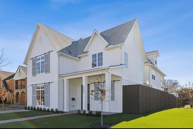 5800 Goodwin Avenue - Photo 1