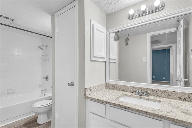 8109 Skillman Street - Photo 10