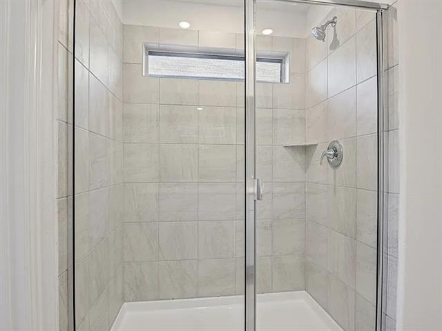 2203 Rannoch Street - Photo 7