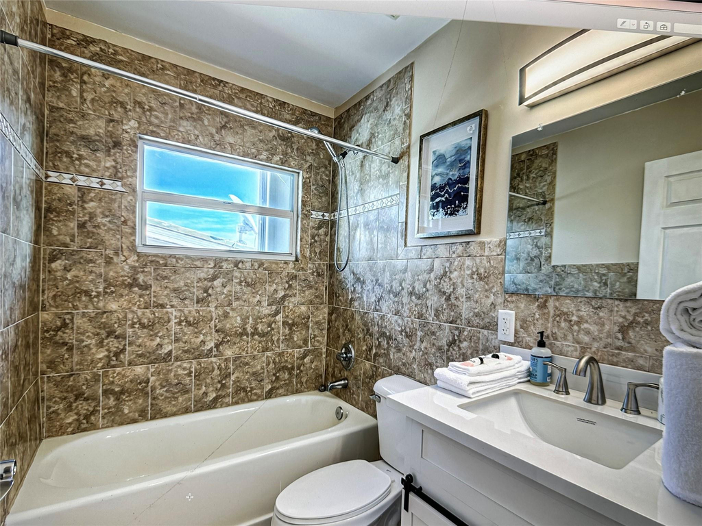 141 Rutland Boulevard - Photo 3