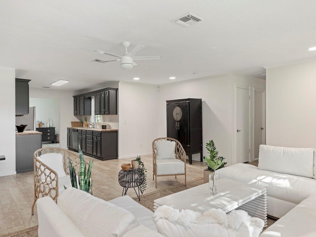 8530 8th Street - Photo 4