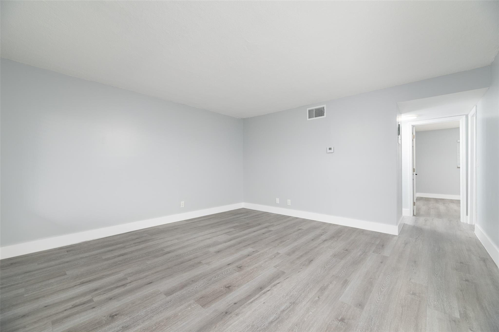 1401 Ne 17th Court - Photo 5