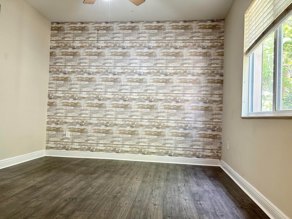3803 Nw 5th Terrace - Photo 4