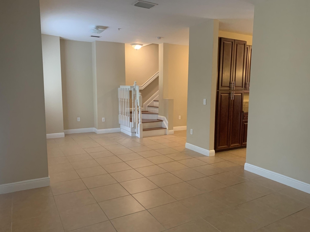 3803 Nw 5th Terrace - Photo 18