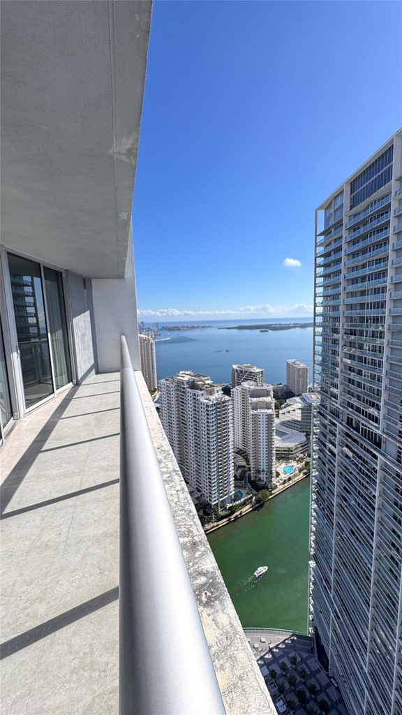 475 Brickell Avenue - Photo 0
