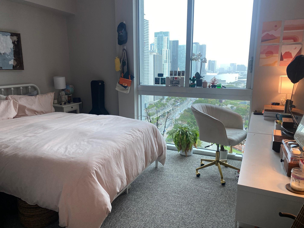 325 S Biscayne Boulevard - Photo 5