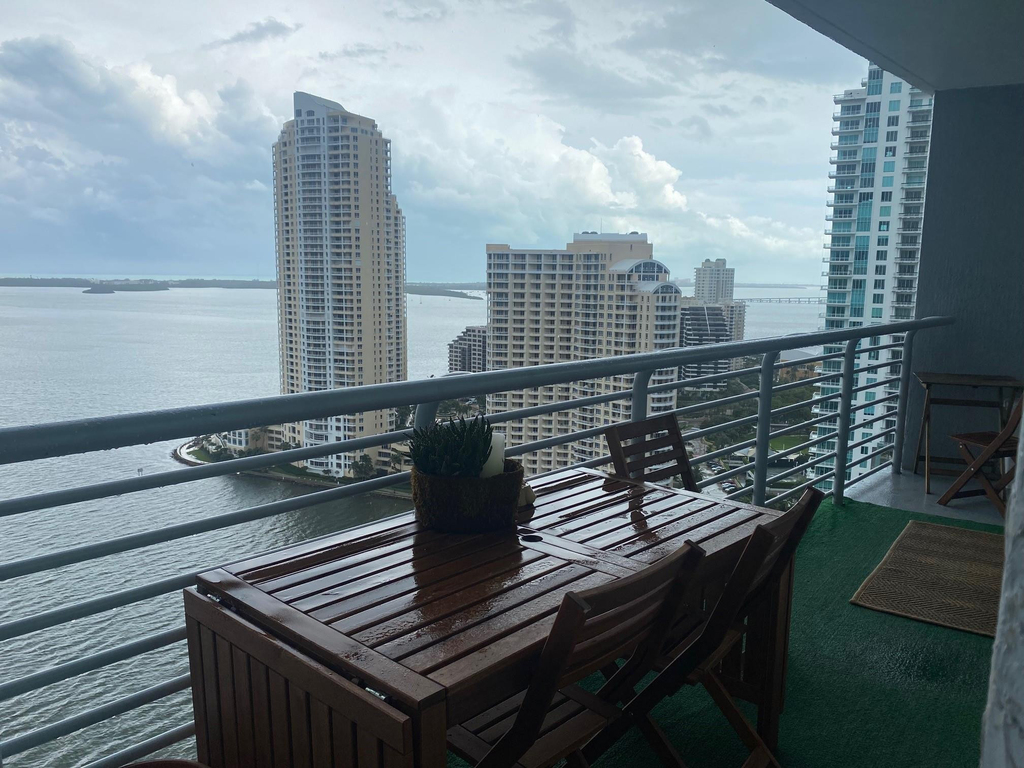 325 S Biscayne Boulevard - Photo 17