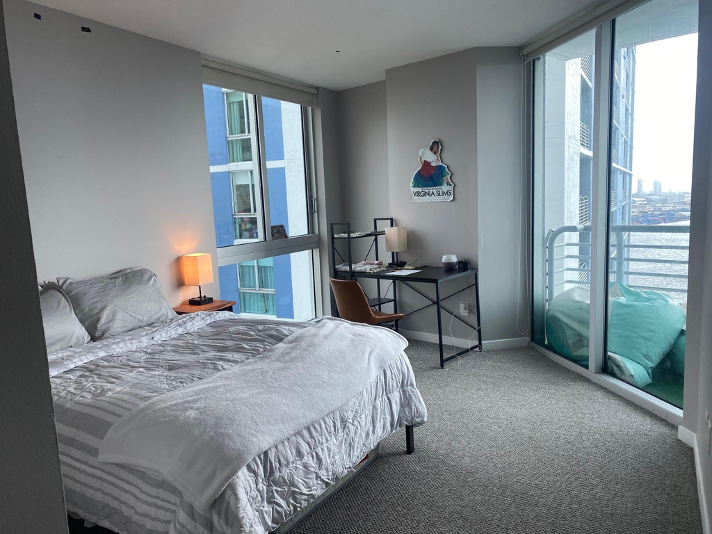 325 S Biscayne Boulevard - Photo 16
