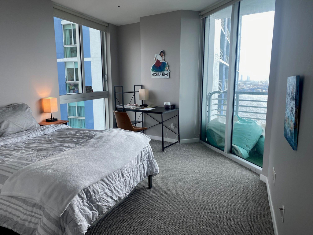 325 S Biscayne Boulevard - Photo 14