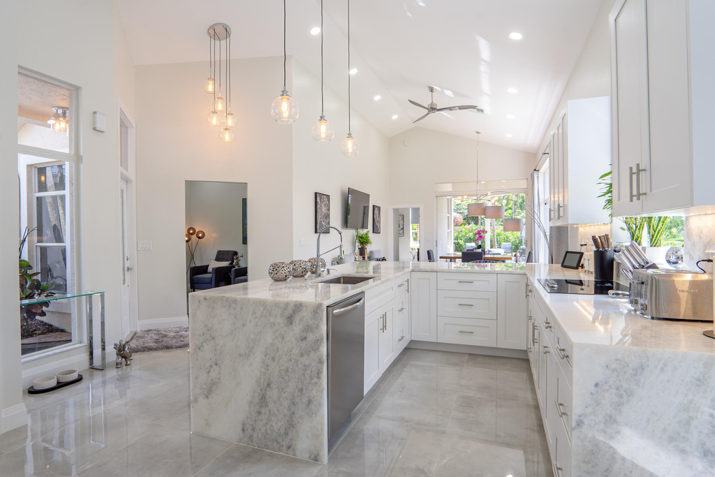 6670 Nw 27th Avenue - Photo 30