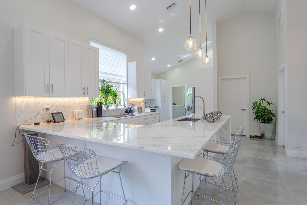 6670 Nw 27th Avenue - Photo 36