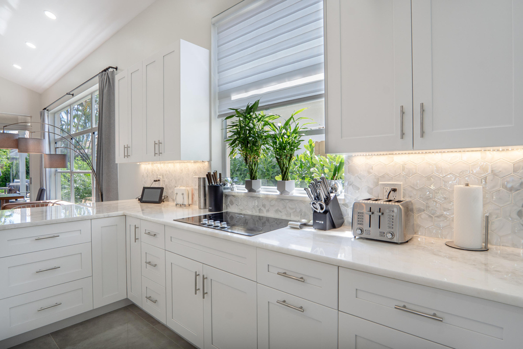 6670 Nw 27th Avenue - Photo 34