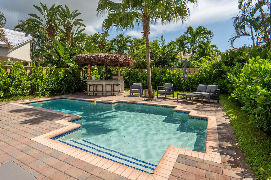6670 Nw 27th Avenue - Photo 8
