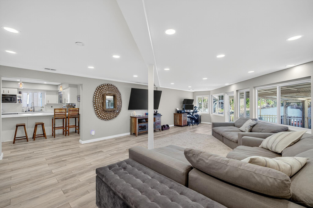 1570 Ne 30th Place - Photo 13