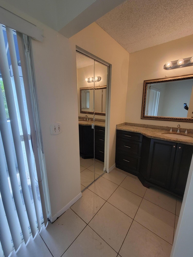 2306 Sw 82nd Terrace - Photo 10