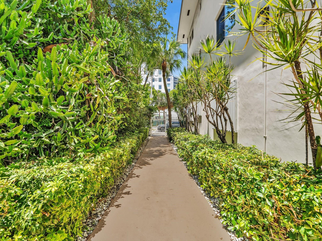 2000 Diana Drive - Photo 52
